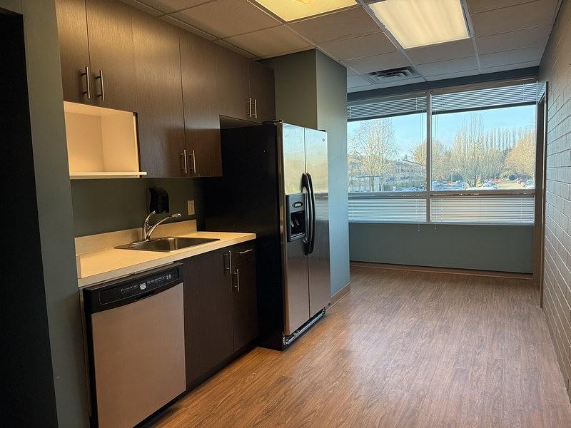 201 - 6051 Gilbert Rd, Richmond, BC