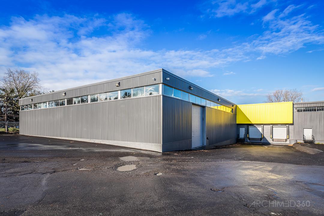 3 - 3195 Chemin Bedford, Montreal, QC