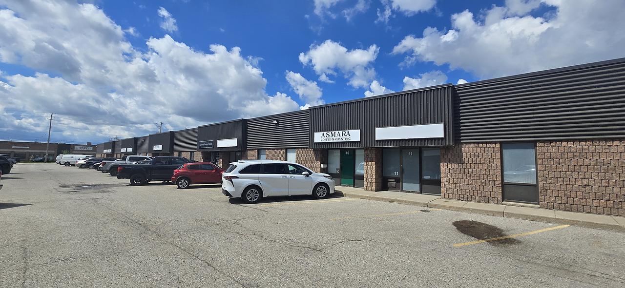 11 - 600 Newbold Street, London, ON