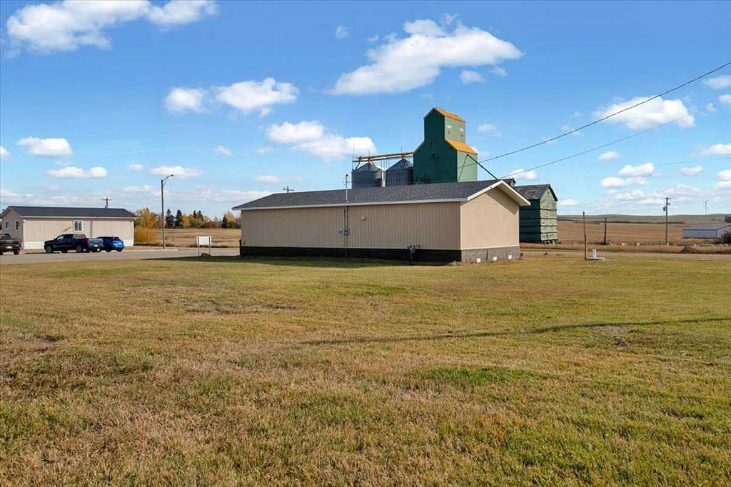 101 Main Street, Delia, AB