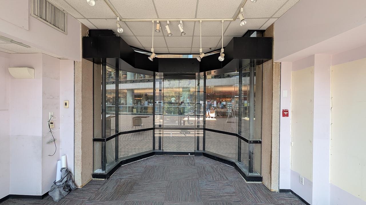 105 - 300 West Georgia Street, Vancouver, BC