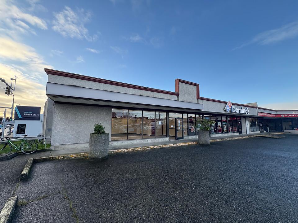 202 - 3214 Douglas St, Victoria, BC