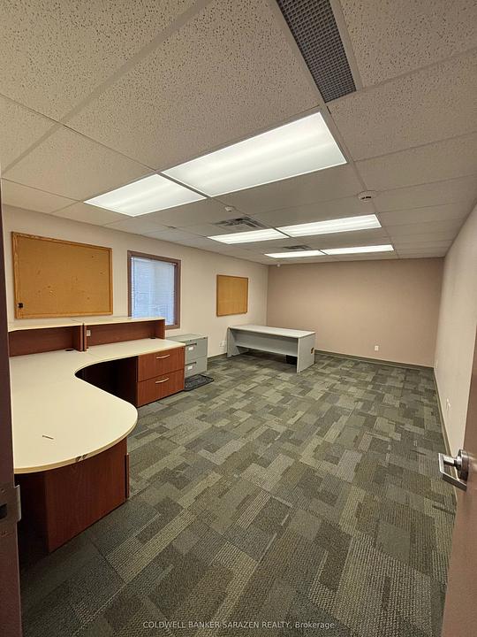 7010 Parkway Road, Ottawa, ON