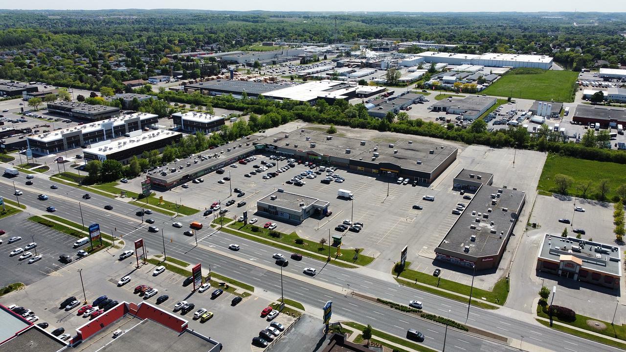 9/10A - 480 Hespeler Rd, Cambridge, ON
