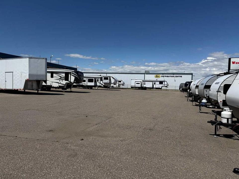 232 Stubb Ross Road, Lethbridge, AB