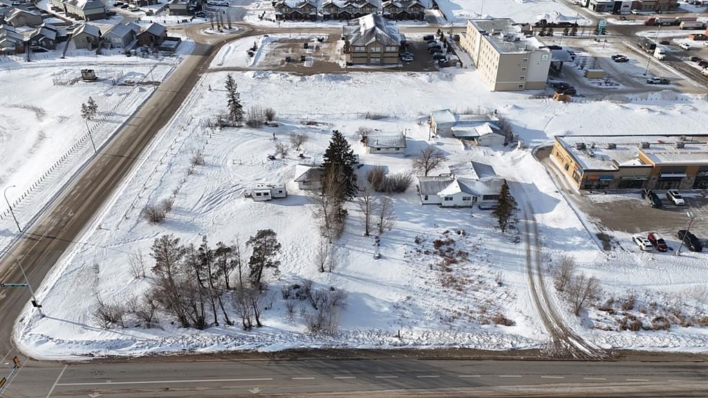 4102 40 Avenue, Lloydminster, SK