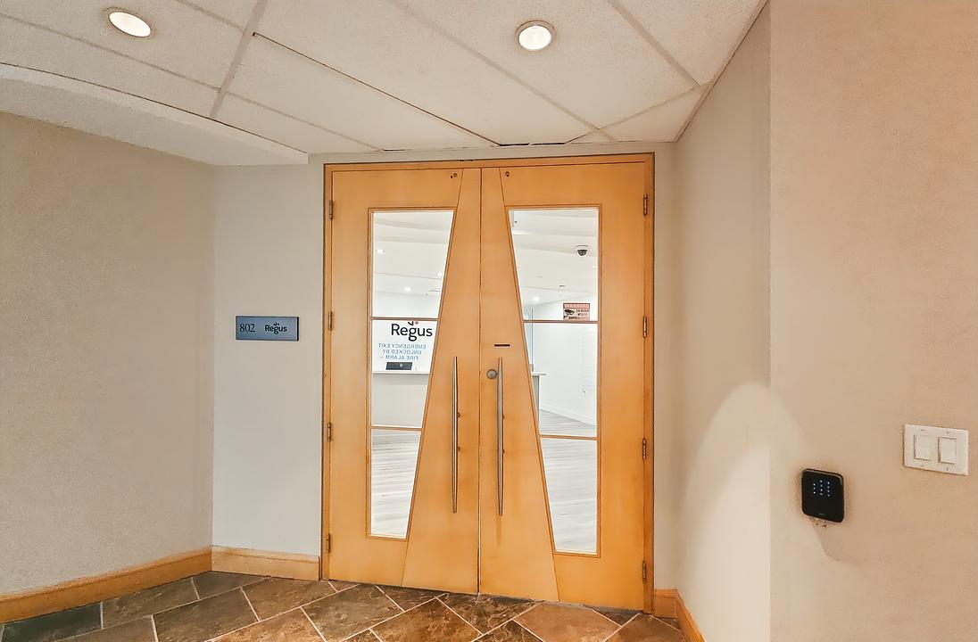 125 Commerce Valley Drive West, Markham, ON