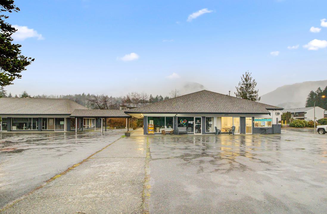 375 Nimpkish Dr, Gold River, BC