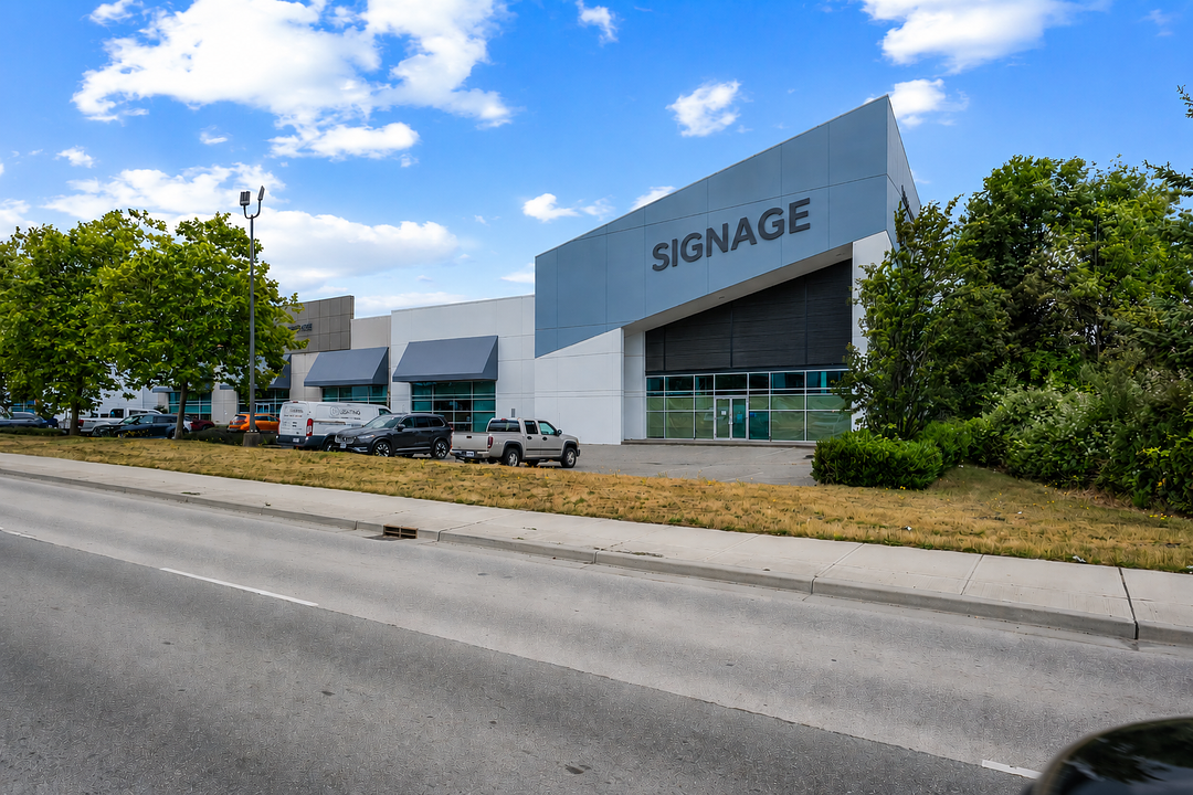 1369 United Boulevard, Coquitlam, BC
