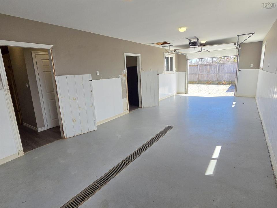 128 Beach Road, Shelburne, NS
