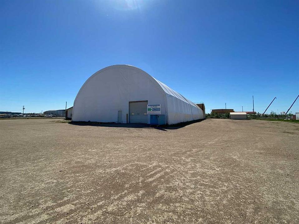 44 Avenue, Ponoka, AB