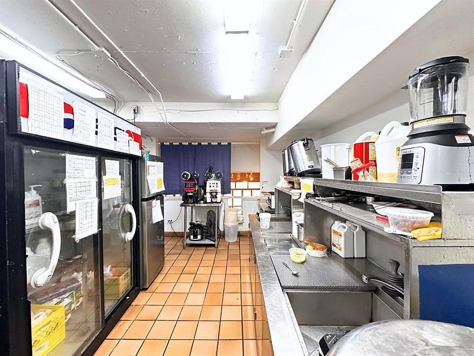 4515 West 10th Avenue, Vancouver, BC