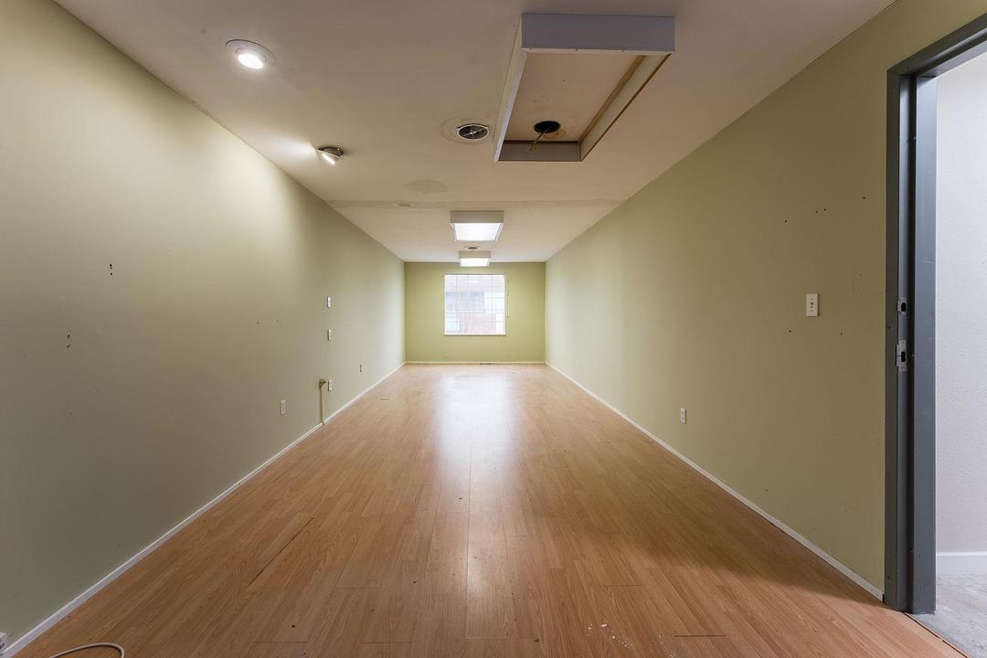 207 - 20466 Fraser Highway, Langley, BC