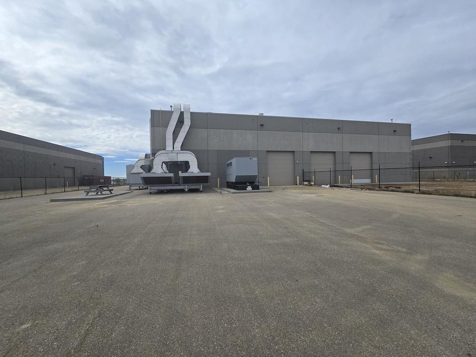 101 - 3496 63 Avenue, Leduc, AB