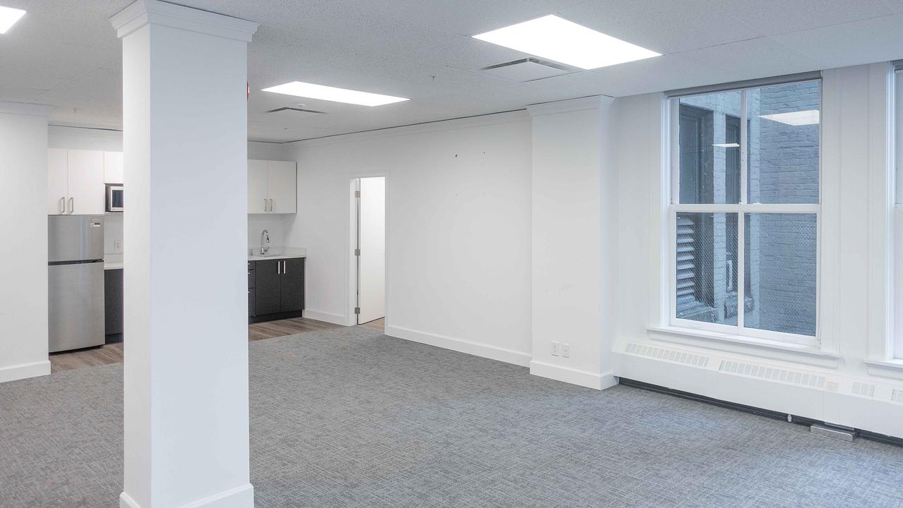 525 - 744 West Hastings Street, Vancouver, BC