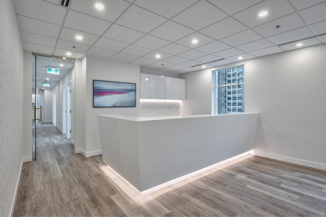 516 & 517 - 750 West Broadway, Vancouver, BC