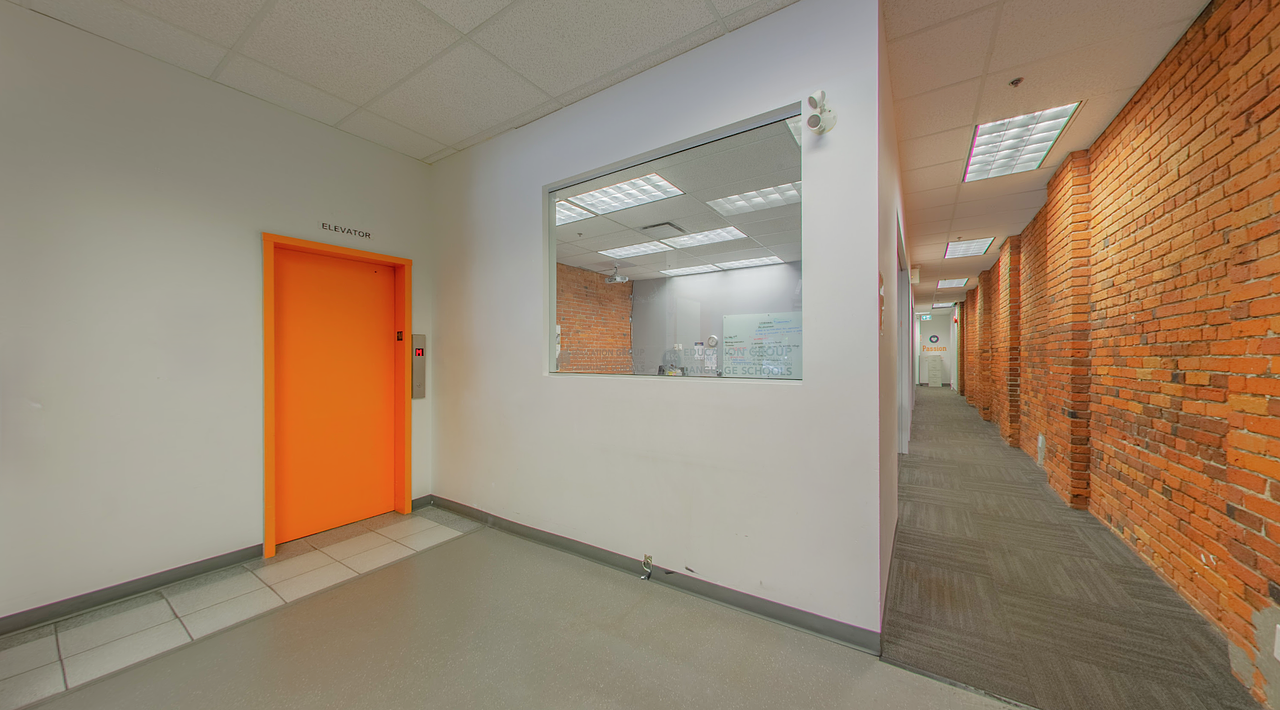 555 Richards St, Vancouver, BC