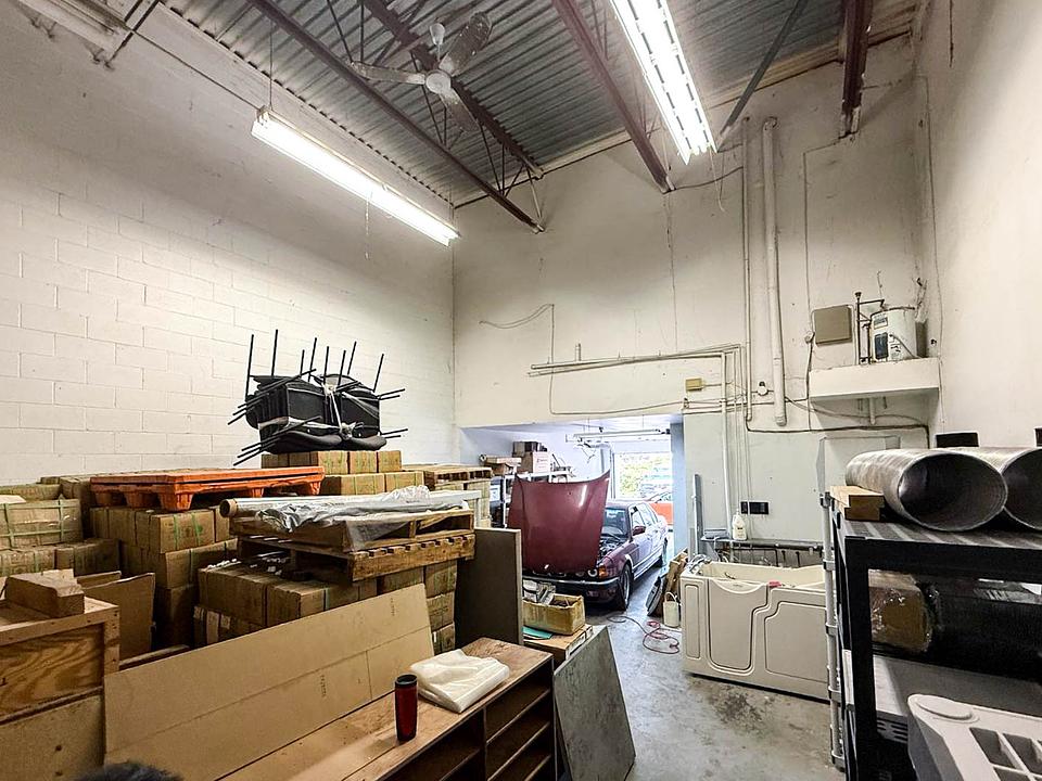 9012 Oak Street, Vancouver, BC