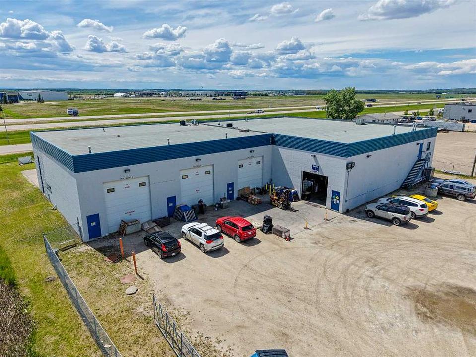 12102 101 Avenue, Grande Prairie, AB