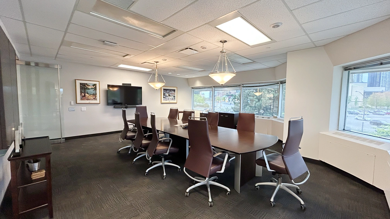201 - 201 City Centre Drive, Mississauga, ON