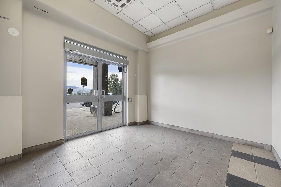 201 - 32423 Lougheed Highway, Mission, BC