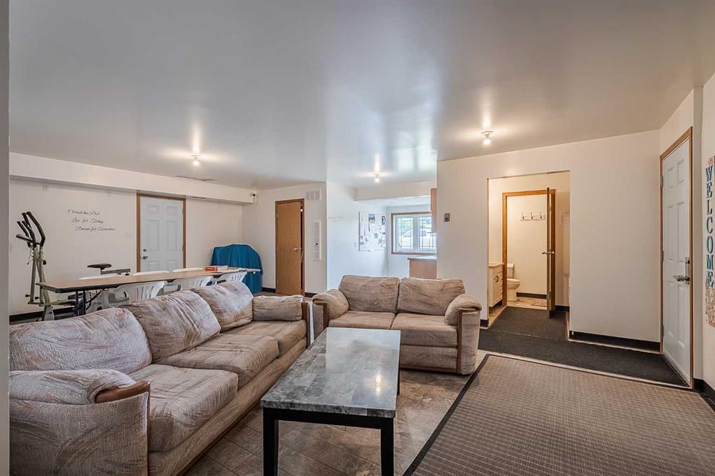 PT SE 10-50-2 W4, Blackfoot, AB