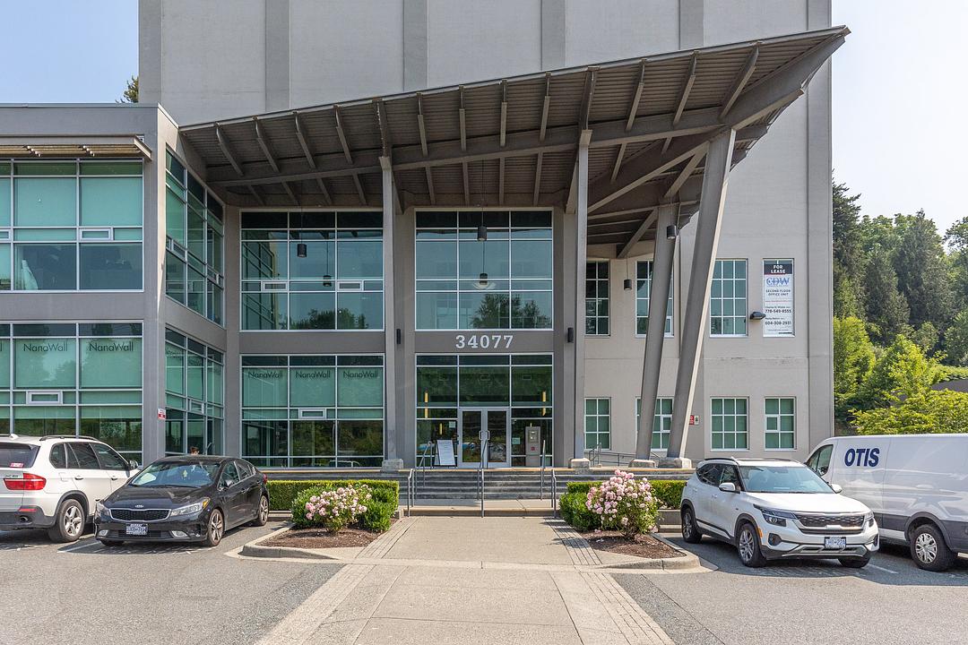 210 - 34077 Gladys Ave, Abbotsford, BC