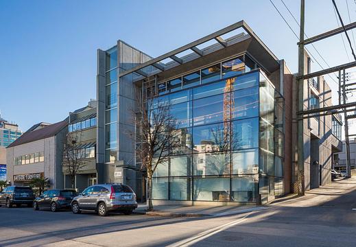 1476 West 8th Avenue, Vancouver, BC