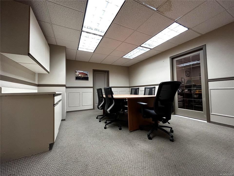 487 Burnside Road East, Victoria, BC