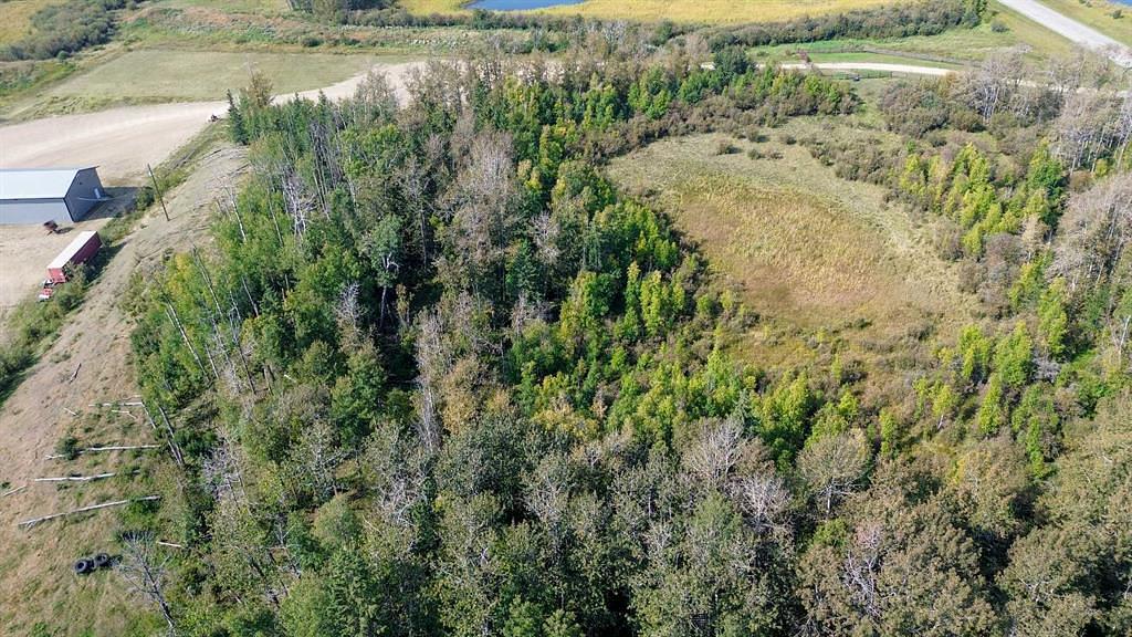 Township Road 400, Lacombe County, AB