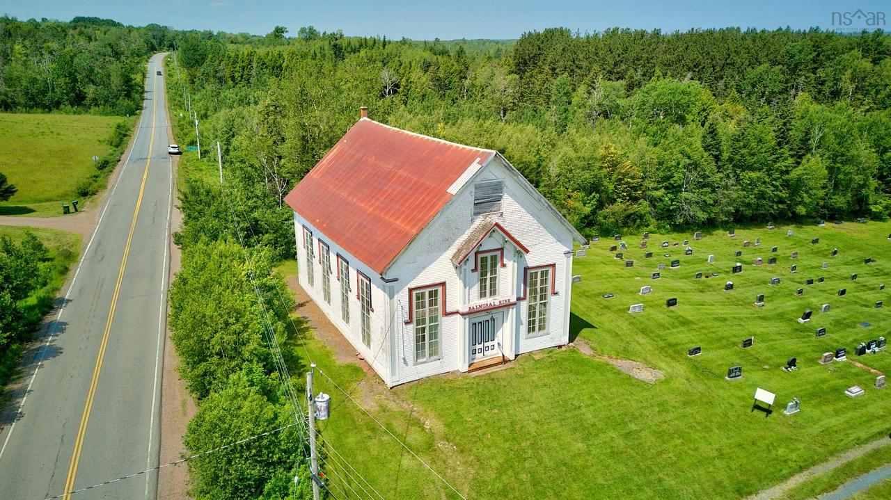 2395 Balmoral Road, Tatamagouche, NS