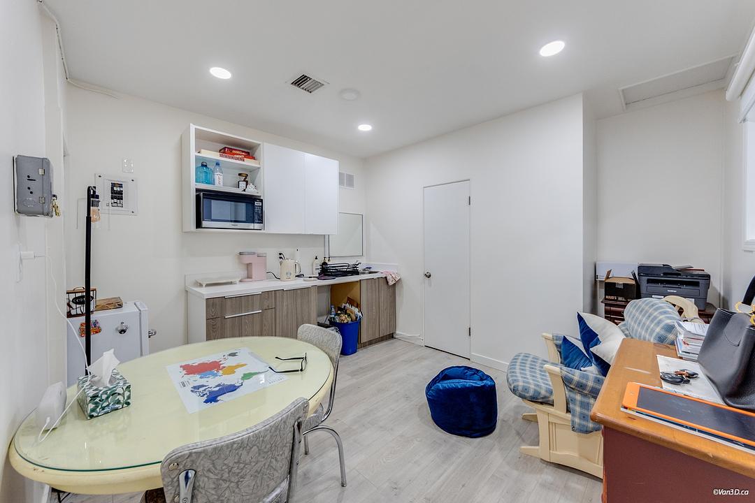 108 - 2096 West 41st Avenue, Vancouver, BC