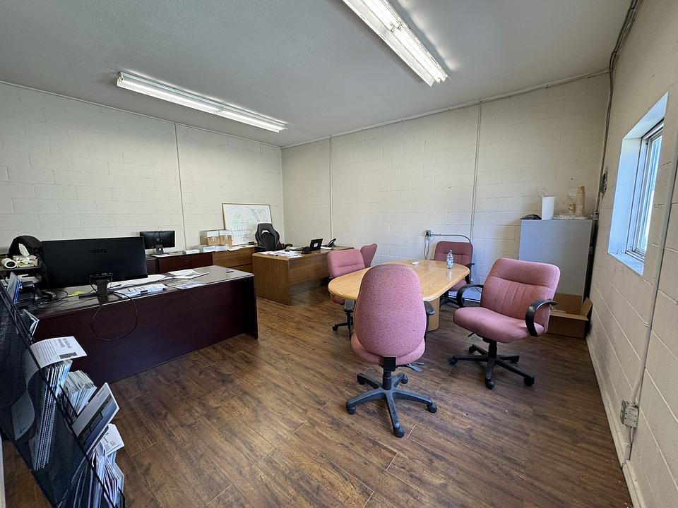 B12 - 33733 King Road, Abbotsford, BC