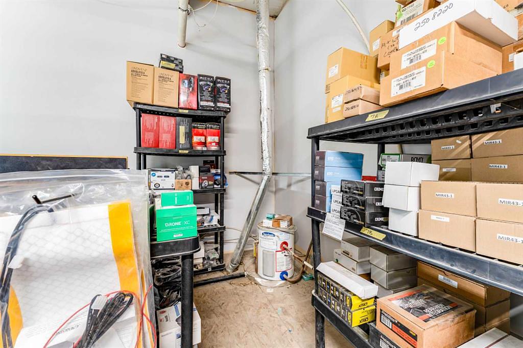 10 - 235105 Wrangler Drive, Rocky View County, AB