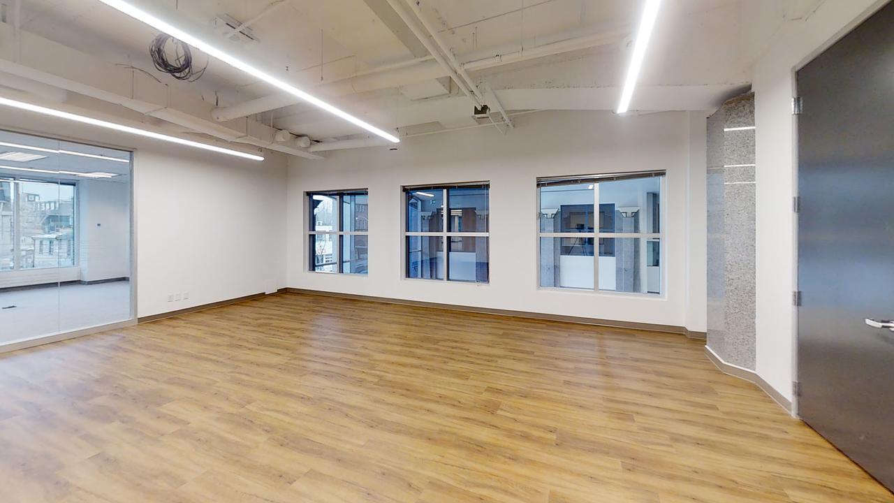 202 - 901 King Street West, Toronto, ON