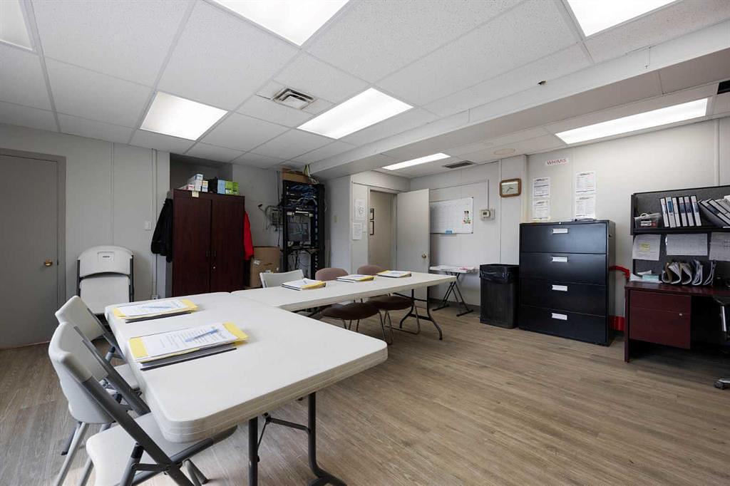 8030 Golosky Avenue, Fort McMurray, AB