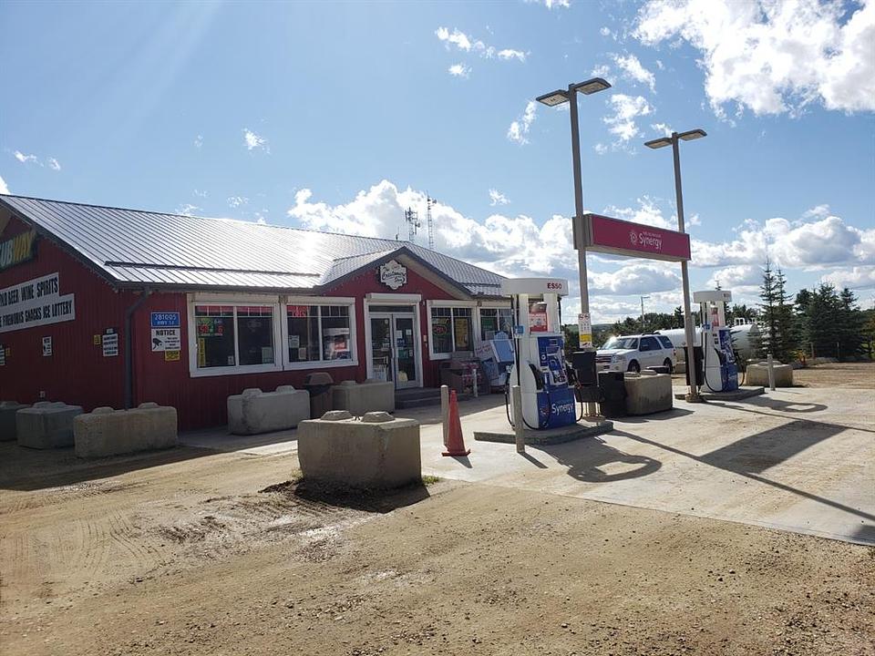 Rural HWY, Rural Ponoka County, AB