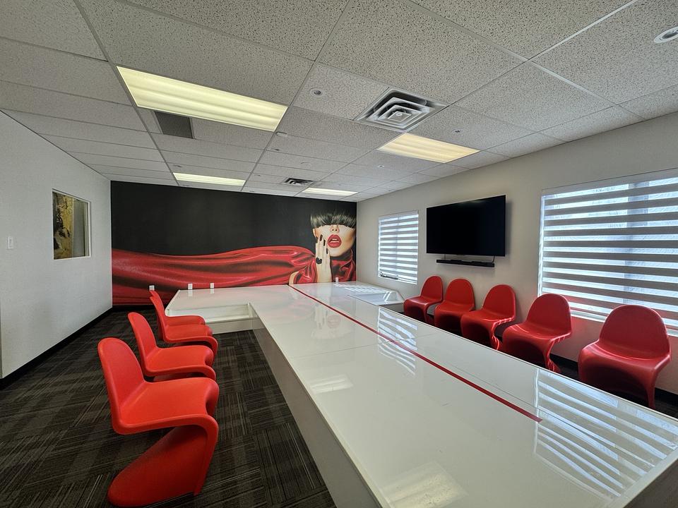 202 - 5407 Eglinton Avenue West, Mississauga, ON