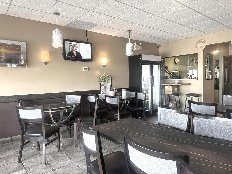 10 - 11225 30 Street Southwest, Calgary, AB