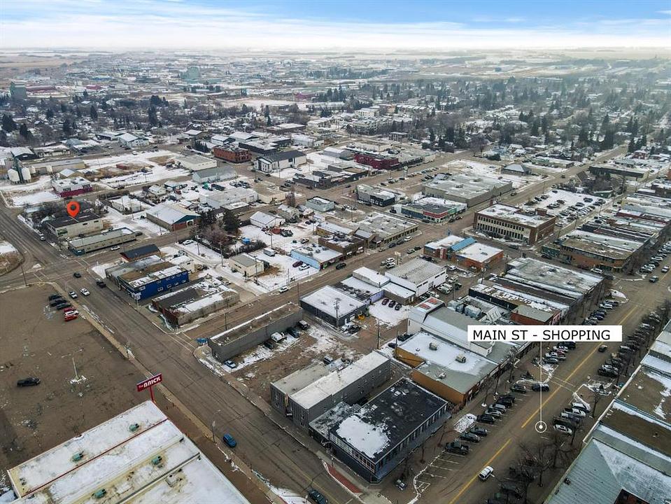Bay C - 4707 51 Avenue, Camrose, AB