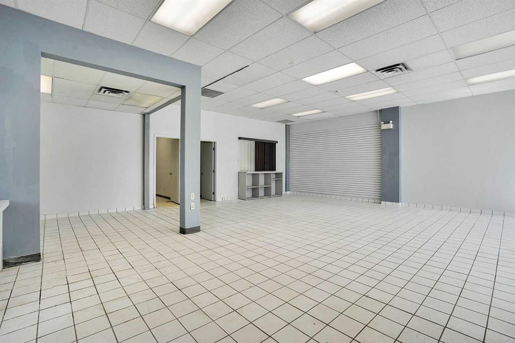 1350 11 Avenue Southwest, Calgary, AB