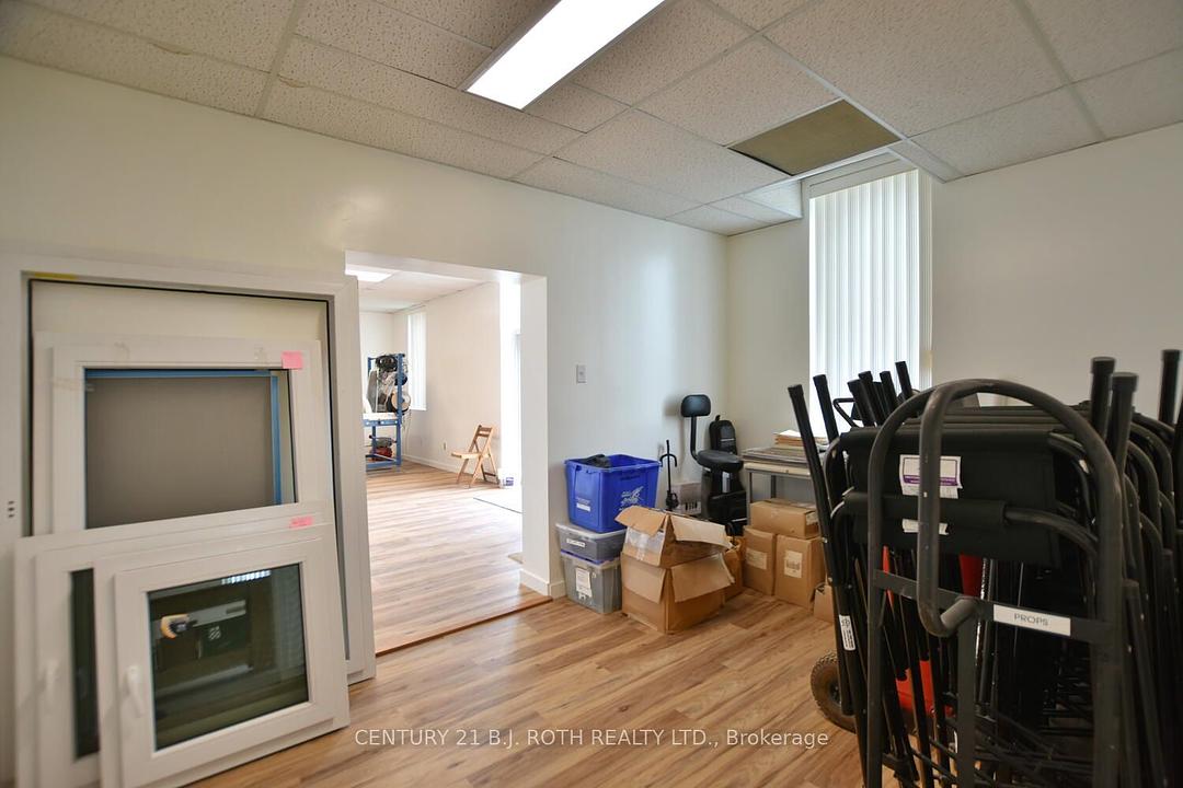 240 9th Avenue East, Owen Sound, ON