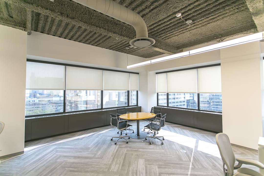 1100 - 180 Dundas Street West, Toronto, ON