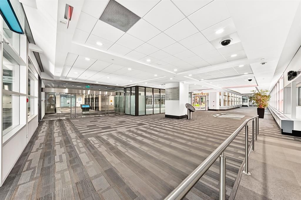 910 - 634 6 Avenue Southwest, Calgary, AB