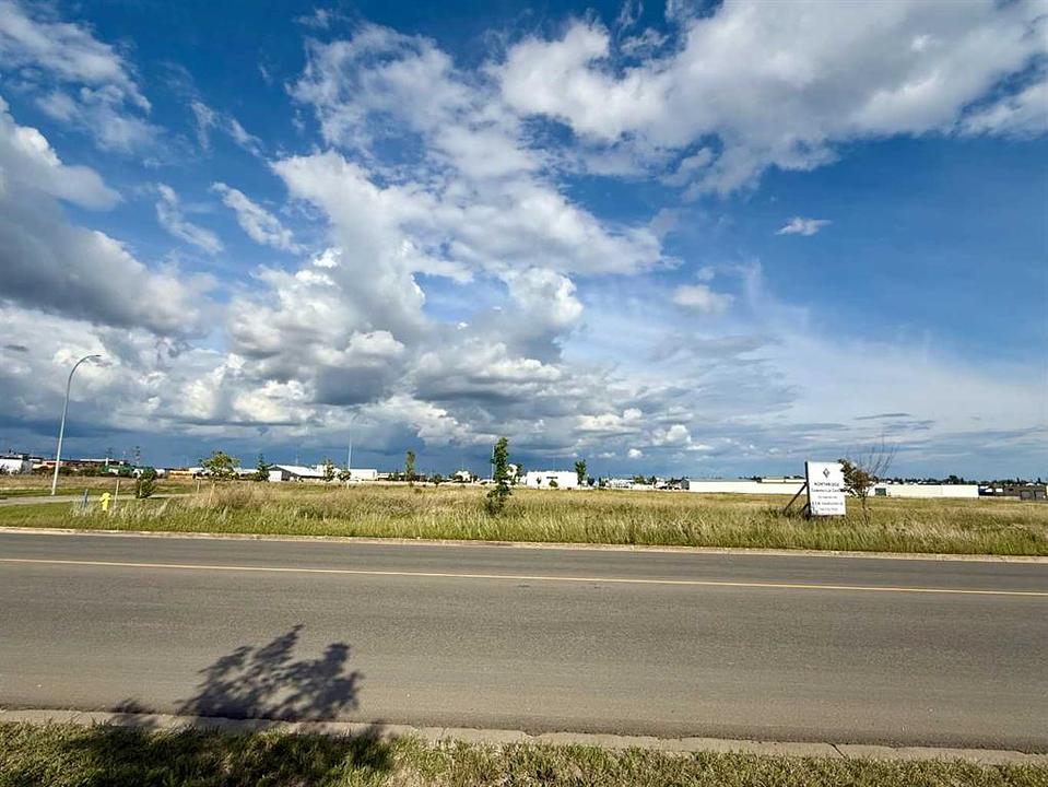 10105 130 Avenue, Grande Prairie, AB