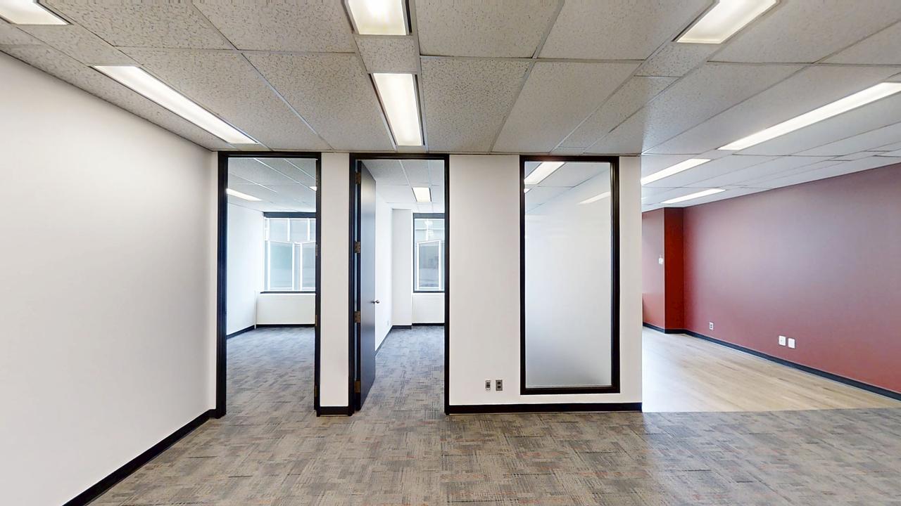1508 - 180 Dundas Street West, Toronto, ON