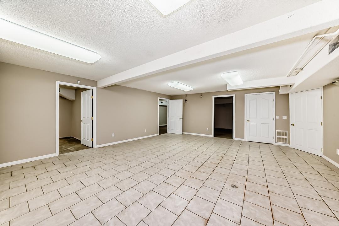 10969 101 Street Northwest, Edmonton, AB