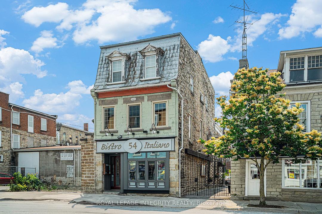 54 Foster Street, Perth, ON