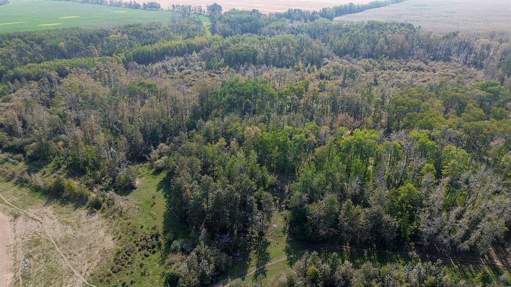 Township Road 400, Lacombe County, AB