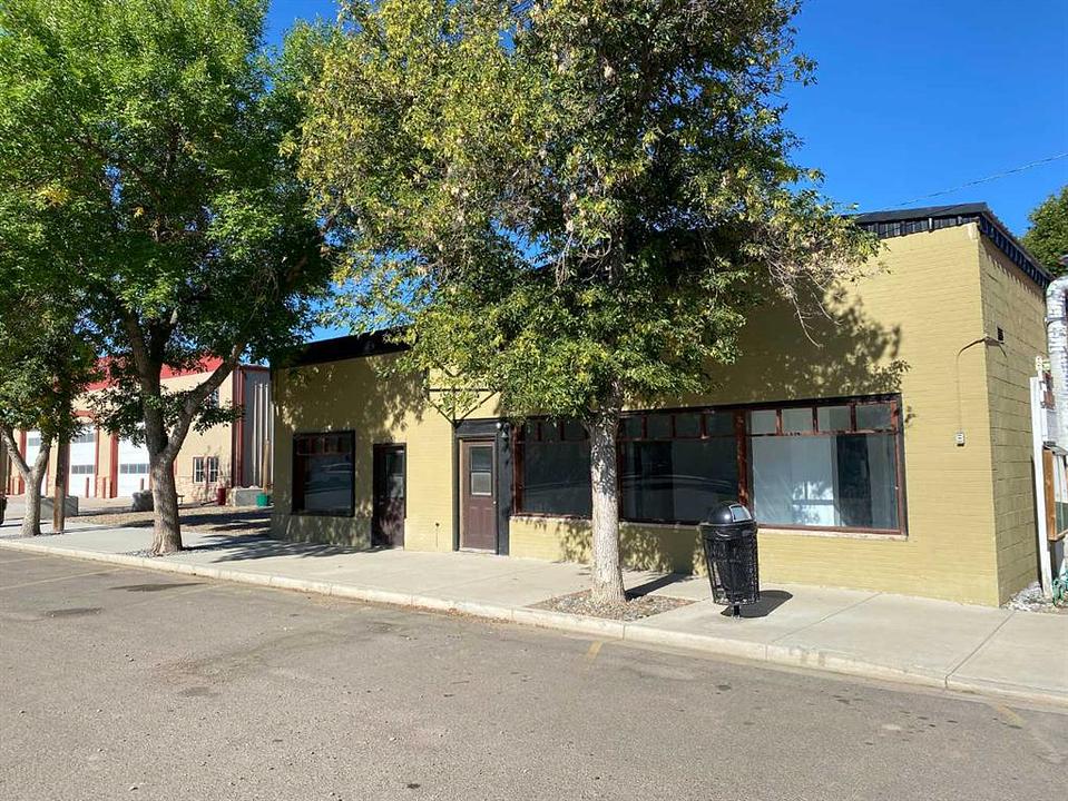 165 Centre Street, Tilley, AB